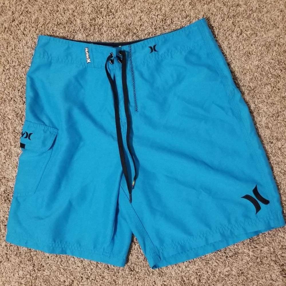 Hurley M board shorts gently used